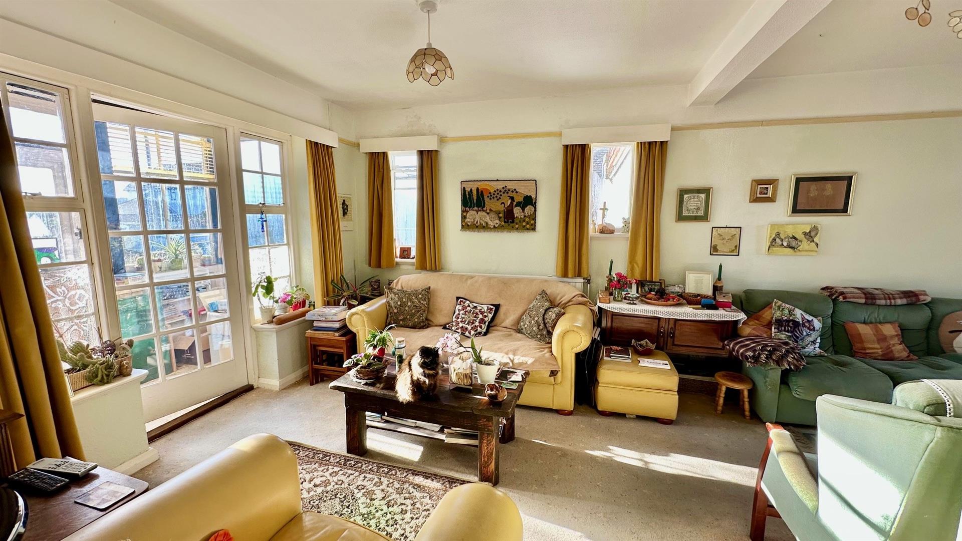 Cooden Drive, Cooden, Bexhill-On-Sea